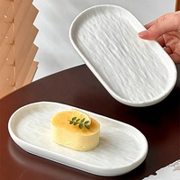 Assiettes ovales en porcelaine blanches et noires de style français, pour restaurant, pas chères, pour servir des gâteaux, assiettes de présentation, ensembles de vaisselle