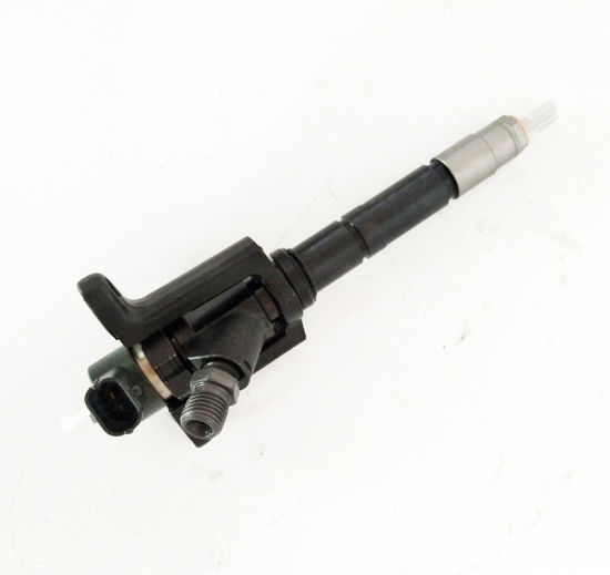 common rail injector 0445120073  0445120512 injector for Volvo Mitsubishi Canter Fuso injector nozzle 0445120073  ME194299