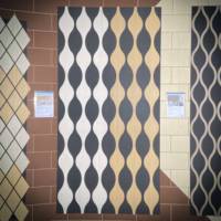 Panneaux muraux acoustiques en MDF à lattes de bois 3D modernes Akupanel, largeur 3000 mm, NRC 0,8, épaisseur 21 mm, pour entrepôts et hôtels, avec revêtement inclus