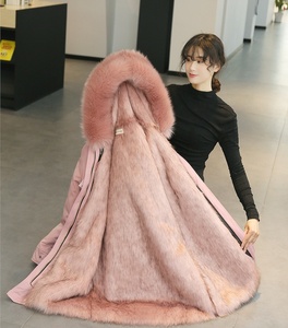 Trench invernale da donna <span class=keywords><strong>con</strong></span> <span class=keywords><strong>cappuccio</strong></span> in finta <span class=keywords><strong>pelliccia</strong></span> di procione <span class=keywords><strong>con</strong></span> motivo Plaid intrecciato <span class=keywords><strong>con</strong></span> bottoni lunghi in <span class=keywords><strong>pelliccia</strong></span> di volpe Parka - Product Image 6