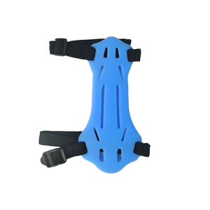 Protecteur d'arc de tir à <span class=keywords><strong>l</strong></span>'arc d'entrée de gamme, arcs colorés pour jeunes, protège-bras de tir à <span class=keywords><strong>l</strong></span>'arc en silicone - Product Image 4