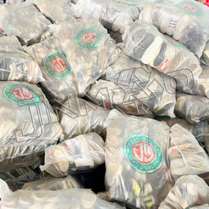 Zapatillas de baloncesto usadas deportivas para hombre de marca famosa internacional de alta calidad al por mayor de fábrica china - Product Image 6