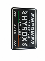 Écussons en caoutchouc PVC souple écologique personnalisés avec logo 3D en relief, couleur personnalisée, lavables, moulés par injection, étiquettes à coudre pour jeans, chapeaux, sacs à dos