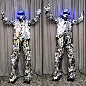 Costume de miroir sur échasses unisexe argenté pour performance scénique et accessoire de cosplay - Product Image 2