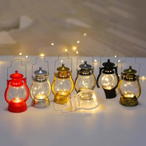 Vente en gros de petite veilleuse de Noël d'ambiance pour décoration de vacances <span class=keywords><strong>lampe</strong></span> <span class=keywords><strong>à</strong></span> huile lanterne de <span class=keywords><strong>tempête</strong></span> de LED vintage portable pour Halloween - Product Image 3