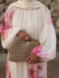 Robe Abaya longue et ample Mexizo pour femmes musulmanes, élégante, de qualité supérieure, à imprimé floral, style Dubaï, islamique. - Product Image 2