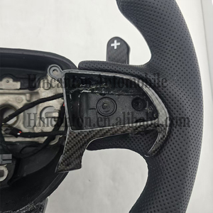 Volant de direction en cuir perforé en fibre de carbone de qualité supérieure, nouveau design, pour Dodge Challenger SRT - Product Image 2