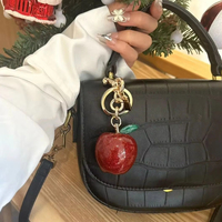 Porte-clés personnalisé 3d cristal cerise Pendentif pour sac à main Cadeau fraise pailletée Pendentif pour sac cerise Porte-clés charmant