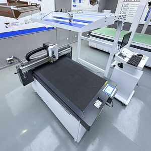 Mini-machine de découpe à couteau oscillant avec fonctions de poinçonnage pour cuir et cuir véritable, certifiée CE - Product Image 3