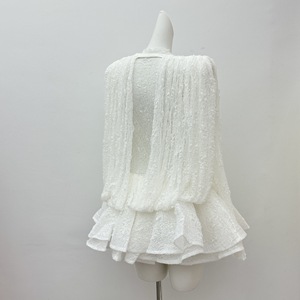 Abito Mini a Due Pezzi in Pizzo Bianco con Maniche Lunghe, Collo Alto, Traspirante, Elastico in Vita e Linea A - Product Image 3