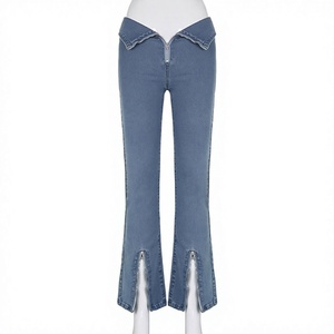 Vaqueros de mezclilla para mujer, transpirables, ecológicos, informales, oscuros, de moda, de gran venta, con elastano/algodón, nuevo diseño, corte regular, con dobladillo. - Product Image 1