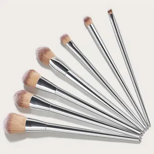 Jeu de pinceaux de maquillage personnalisés 7 pièces pinceaux de maquillage en argent de luxe Kit de pinceaux cosmétiques professionnels