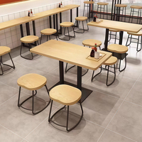 Meubles de restaurant modernes industriels et commerciaux, ensembles de canapés et tables en bois massif, chaises durables avec structure en métal, table et chaises de salle à manger