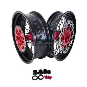 Juego de Ruedas <span class=keywords><strong>Supermotard</strong></span> de Aluminio CNC 17x3.5 17x5.0 para <span class=keywords><strong>KTM</strong></span> <span class=keywords><strong>EXC</strong></span> 250 300 2018, Llantas Motard con Buje de Color Personalizado - Product Image 5