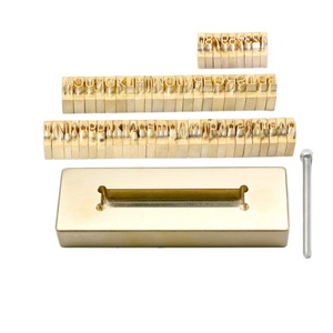 Máquina de Estampado en Caliente, Molde para Grabar Letras, Molde Flexible de Latón para Estampado de Alfabeto, Números, Símbolos y Caracteres - Product Image 1