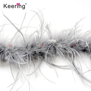 Boa <span class=keywords><strong>de</strong></span> plumas <span class=keywords><strong>de</strong></span> avestruz <span class=keywords><strong>de</strong></span> moda lujosa, embellecedor <span class=keywords><strong>de</strong></span> dos yardas, una pieza, precio <span class=keywords><strong>de</strong></span> fábrica personalizado, patrón teñido - Product Image 6