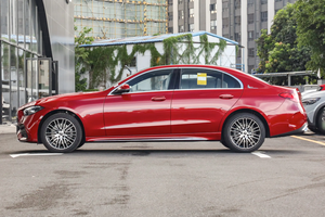 Auto Usado <span class=keywords><strong>Mercedes</strong></span>-Benz <span class=keywords><strong>Clase</strong></span> <span class=keywords><strong>C</strong></span> <span class=keywords><strong>C</strong></span> 260 L 2025, Asientos <span class=keywords><strong>de</strong></span> Cuero, Neumáticos R18, Volante a la Izquierda, Transmisión Automática - Product Image 6