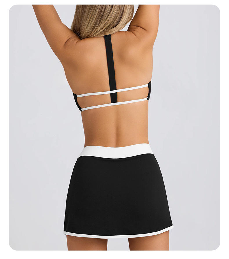 กระโปรงสีดำ