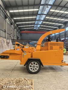 Broyeur hydraulique industriel <span class=keywords><strong>pour</strong></span> le recyclage du <span class=keywords><strong>bois</strong></span> destiné aux centres de traitement - Product Image 3