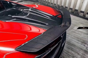 Spoiler Posteriore in Fibra di Carbonio Stile N per McLaren 540 570S, Finitura Nera Lucida, Adattabilità 100% Garantita - Product Image 4