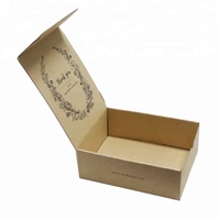 Boîtes cadeaux ondulées pliantes kraft personnalisées emballage d'expédition en carton pour enveloppe gaufrée pour chaussettes fourrure pour emballage de luxe