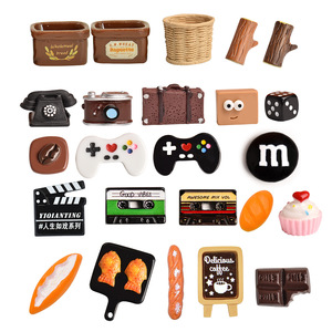 Mini-aliments décoratifs, accessoires de bijoux en résine DIY, jouets rétro, petits ornements, aimants de réfrigérateur - Product Image 1