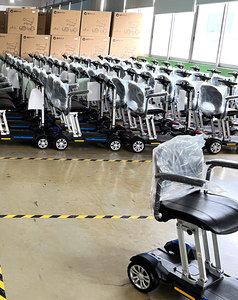 Trottinette électrique pliable à 4 roues, batterie compacte, pour personnes âgées - Product Image 5