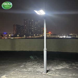 Năng lượng mặt trời Powered IP65 ngoài trời chia năng lượng mặt trời ánh sáng đường phố <span class=keywords><strong>LED</strong></span> chiếu sáng cho đường cao tốc Lithium làm việc - Product Image 4