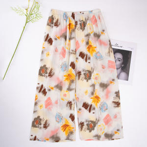 10 couleurs coton rayonne sommeil <span class=keywords><strong>pantalon</strong></span> femmes été coupe ample jambe large salon <span class=keywords><strong>pantalon</strong></span> respirant aéré 3/4 confortable vêtements de détente - Product Image 3