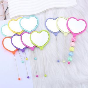 Espejo de Maquillaje Portátil de Mano con Forma de Corazón para Mujer, de Plástico, con Impresión de Logotipo Personalizable - Product Image 6