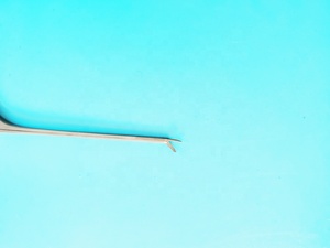 مجموعة أدوات الجراحة المجهرية للأذن والأذن والأذن والأذن مصدر طاقة يدوي ملقط جسم غريب - Product Image 2