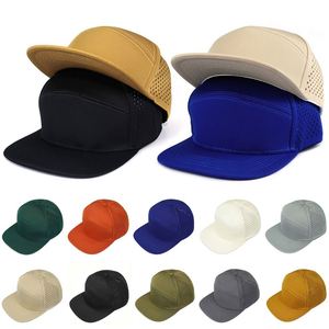 Casquette de baseball à visière plate en gros, 10 couleurs disponibles, style sportif avec découpe laser, casquette trucker snapback 100 % polyester - Product Image 1