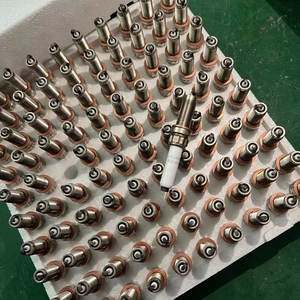 Vários modelos de veículos Spark Plugs Venda Códigos 12120037582 121200405511 2120039664 A2701590600 - Product Image 4