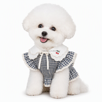 Robe personnalisée pour chien à carreaux vichy avec broderie cerise, vêtements pour animaux de compagnie smockés, col festonné, volants, vêtements pour chiots et chats, vente en gros OEM