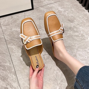 Sandales en peluche tendance pour femmes avec talon, mules pour femmes, chaussures Mary Jane pour femmes, chaussures plates classiques pour femmes, sandales à enfiler - Product Image 3