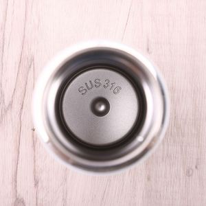 Gobelet isotherme portable en acier inoxydable pour le bureau, les activités sportives en extérieur et l'utilisation quotidienne des étudiants - Design moderne - Product Image 3