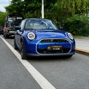 Voiture d'occasion <span class=keywords><strong>MINI</strong></span> <span class=keywords><strong>Cooper</strong></span> Classic 1.5T essence, berline sportive à traction avant, 6000 km, vente en gros de voitures d'occasion auprès d'un fournisseur chinois - Product Image 2