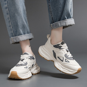 أحذية رياضية نسائية عصرية لعام 2023، أحذية خريفية جديدة ذات نعل سميك لزيادة الطول، مصنوعة من الجلد الصناعي والشبك، مريحة وقابلة للتنفس - Product Image 4