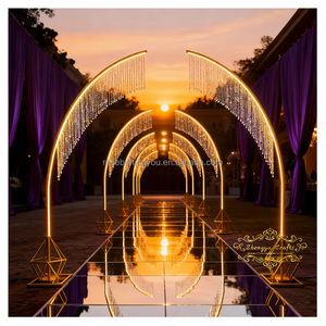 Arco de Boda Blanco en Forma de S, Soporte Curvo para Fondo con Cortina de Cristal Colgante para Decoración de Arco de Boda - Product Image 6