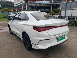 BYD <span class=keywords><strong>E3</strong></span> 300 2019 Elektro-Limousine für Fahrgastverkehr 305km Reichweite Linkslenker Vertrauenswürdiger Pendler-Lieferant - Product Image 2