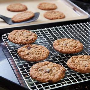 طقم أدوات خبز غير لاصقة من السيليكون بهرم من الفولاذ المقاوم للصدأ 1 بوصة x x x 1 بوصة مع بساط خبز من السيليكون والهرم - Product Image 4