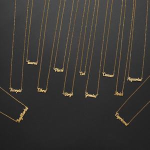 Colliers ras <span class=keywords><strong>du</strong></span> cou en acier inoxydable plaqué or 18 carats, pendentifs zodiacaux rétro minimalistes, style anglais, vente en gros - Product Image 2