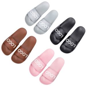 Offre Spéciale de sandales à glissière de bain en PVC PU avec logo personnalisé pour hommes et femmes - Product Image 3