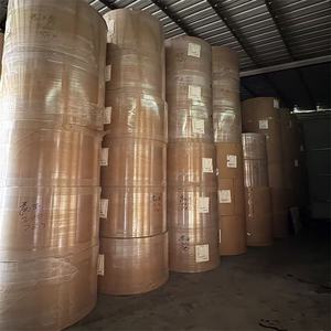 Rouleau et feuille d'emballage en papier kraft brun enduit de PE en gros - Imperméable, anti-déformation, tailles personnalisées pour bougies et projets d'artisanat - Product Image 4