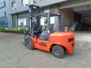 Montacargas Diésel Económico de 4 Toneladas, Solución Rentable y Alto Valor de Reventa para su Negocio - Product Image 3