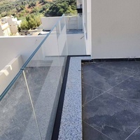 Système de garde-corps en verre sans cadre A70 moderne, aluminium 6063, profil en U cannelé pour balustrades et mains courantes en verre, résistant à la rouille