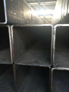 Tubo Rettangolare in Ferro Nero 40x60x1.5, Tubolare 100x50x2, 40x40, 4"x4"x1/8"x20'0" - Product Image 1