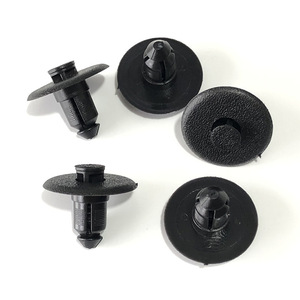 Clip de sujeción automático KB173 de nailon negro para posicionador de tablero frontal de vehículos Ford - Product Image 3