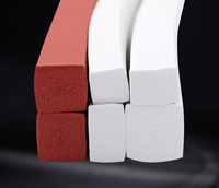 Bande d'étanchéité en caoutchouc souple à cellules fermées, résistante à la chaleur, Epdm silicone Nbr bande d'étanchéité en mousse de forme personnalisée carrée ronde