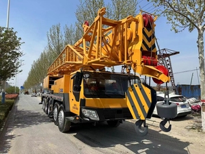 Grúa Móvil Usada Confiable de 100T con Altura Máxima de Elevación de 60m para Obras de Construcción y Operaciones de Montaje Industrial - Product Image 2